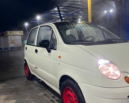 Бежевый Дэу Матиз, объемом двигателя 0.8 л и пробегом 120 тыс. км за 2000 $, фото 1 на Automoto.ua