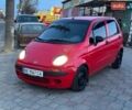 Красный Дэу Матиз, объемом двигателя 0.8 л и пробегом 174 тыс. км за 1299 $, фото 1 на Automoto.ua