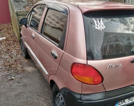 Красный Дэу Матиз, объемом двигателя 0.8 л и пробегом 2 тыс. км за 1050 $, фото 3 на Automoto.ua