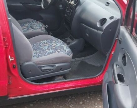 Красный Дэу Матиз, объемом двигателя 0.8 л и пробегом 150 тыс. км за 1200 $, фото 6 на Automoto.ua