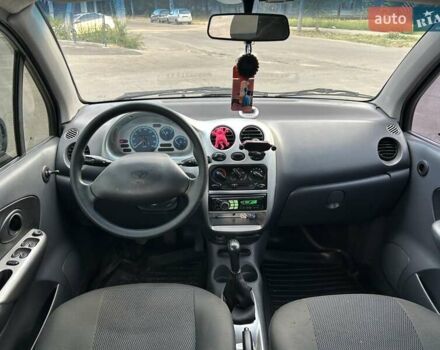 Красный Дэу Матиз, объемом двигателя 1 л и пробегом 180 тыс. км за 1650 $, фото 9 на Automoto.ua