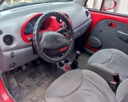 Красный Дэу Матиз, объемом двигателя 0.8 л и пробегом 168 тыс. км за 1100 $, фото 5 на Automoto.ua