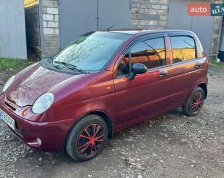 Красный Дэу Матиз, объемом двигателя 0.8 л и пробегом 142 тыс. км за 2650 $, фото 2 на Automoto.ua