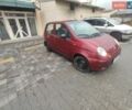 Червоний Деу Матіз, об'ємом двигуна 0.8 л та пробігом 100 тис. км за 1100 $, фото 1 на Automoto.ua