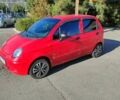 Красный Дэу Матиз, объемом двигателя 0.8 л и пробегом 160 тыс. км за 2100 $, фото 2 на Automoto.ua