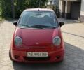 Красный Дэу Матиз, объемом двигателя 0.8 л и пробегом 333 тыс. км за 1375 $, фото 1 на Automoto.ua