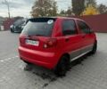 Красный Дэу Матиз, объемом двигателя 0.8 л и пробегом 160 тыс. км за 2200 $, фото 2 на Automoto.ua