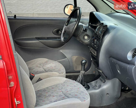 Красный Дэу Матиз, объемом двигателя 0.8 л и пробегом 157 тыс. км за 1500 $, фото 6 на Automoto.ua