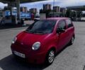 Красный Дэу Матиз, объемом двигателя 0.8 л и пробегом 100 тыс. км за 2850 $, фото 2 на Automoto.ua