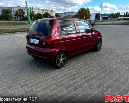 Красный Дэу Матиз, объемом двигателя 0.8 л и пробегом 145 тыс. км за 2000 $, фото 1 на Automoto.ua