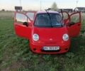 Красный Дэу Матиз, объемом двигателя 0.8 л и пробегом 209 тыс. км за 1850 $, фото 1 на Automoto.ua