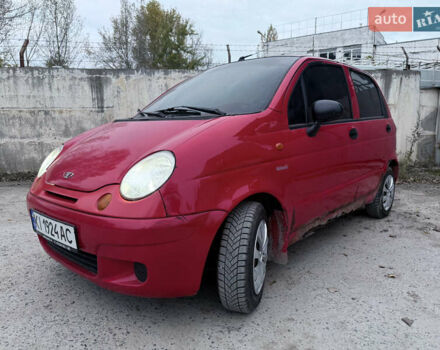 Красный Дэу Матиз, объемом двигателя 0.8 л и пробегом 180 тыс. км за 1750 $, фото 1 на Automoto.ua