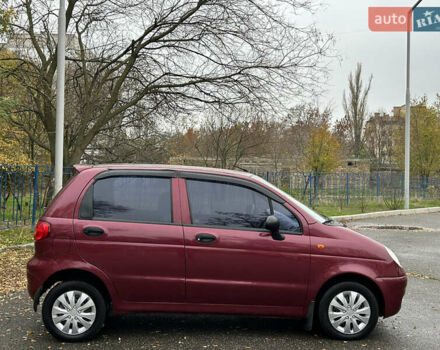 Красный Дэу Матиз, объемом двигателя 0.8 л и пробегом 107 тыс. км за 3499 $, фото 3 на Automoto.ua