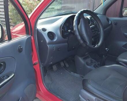 Червоний Деу Матіз, об'ємом двигуна 0.8 л та пробігом 172 тис. км за 1700 $, фото 4 на Automoto.ua