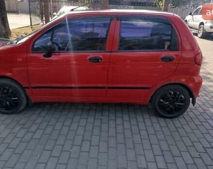 Червоний Деу Матіз, об'ємом двигуна 0.8 л та пробігом 151 тис. км за 2999 $, фото 3 на Automoto.ua