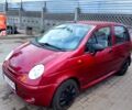 Красный Дэу Матиз, объемом двигателя 1 л и пробегом 147 тыс. км за 2700 $, фото 1 на Automoto.ua