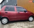 Красный Дэу Матиз, объемом двигателя 0.8 л и пробегом 157 тыс. км за 2200 $, фото 3 на Automoto.ua