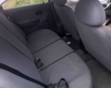 Красный Дэу Матиз, объемом двигателя 0.8 л и пробегом 121 тыс. км за 3000 $, фото 5 на Automoto.ua