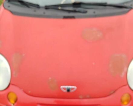 Красный Дэу Матиз, объемом двигателя 0.8 л и пробегом 106 тыс. км за 1800 $, фото 2 на Automoto.ua