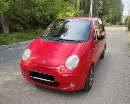 Красный Дэу Матиз, объемом двигателя 0.8 л и пробегом 148 тыс. км за 2500 $, фото 1 на Automoto.ua