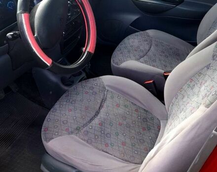 Червоний Деу Матіз, об'ємом двигуна 0.8 л та пробігом 180 тис. км за 2000 $, фото 7 на Automoto.ua