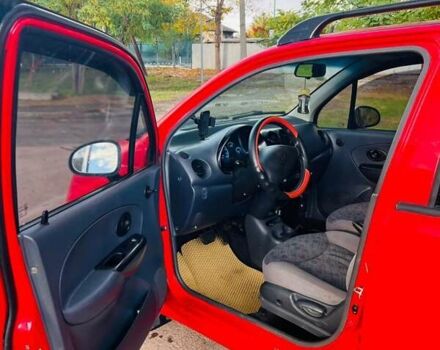 Красный Дэу Матиз, объемом двигателя 0.8 л и пробегом 130 тыс. км за 3000 $, фото 7 на Automoto.ua