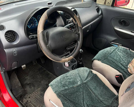 Красный Дэу Матиз, объемом двигателя 1 л и пробегом 111 тыс. км за 1700 $, фото 11 на Automoto.ua