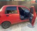 Красный Дэу Матиз, объемом двигателя 0.8 л и пробегом 151 тыс. км за 2000 $, фото 1 на Automoto.ua