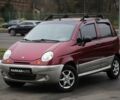 Красный Дэу Матиз, объемом двигателя 1 л и пробегом 204 тыс. км за 3300 $, фото 1 на Automoto.ua