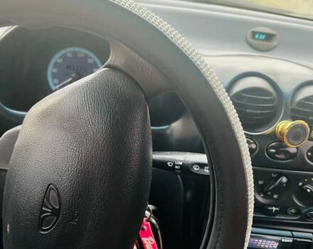 Красный Дэу Матиз, объемом двигателя 0.8 л и пробегом 125 тыс. км за 2200 $, фото 2 на Automoto.ua