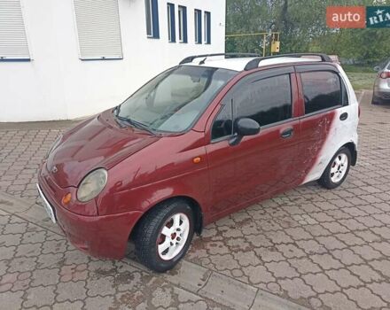 Красный Дэу Матиз, объемом двигателя 0.8 л и пробегом 113 тыс. км за 3000 $, фото 1 на Automoto.ua