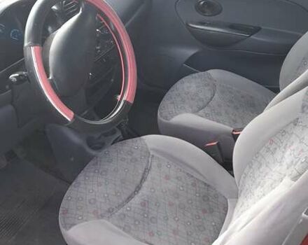 Красный Дэу Матиз, объемом двигателя 0.8 л и пробегом 180 тыс. км за 2200 $, фото 5 на Automoto.ua