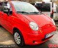 Красный Дэу Матиз, объемом двигателя 0.8 л и пробегом 200 тыс. км за 1500 $, фото 5 на Automoto.ua