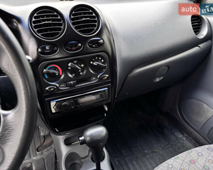 Красный Дэу Матиз, объемом двигателя 0.8 л и пробегом 142 тыс. км за 2300 $, фото 12 на Automoto.ua