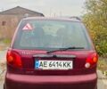 Красный Дэу Матиз, объемом двигателя 0.8 л и пробегом 125 тыс. км за 2200 $, фото 1 на Automoto.ua