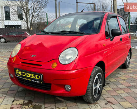 Красный Дэу Матиз, объемом двигателя 0.8 л и пробегом 23 тыс. км за 2800 $, фото 2 на Automoto.ua