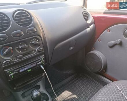 Червоний Деу Матіз, об'ємом двигуна 0.8 л та пробігом 90 тис. км за 2300 $, фото 10 на Automoto.ua