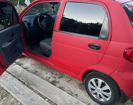 Червоний Деу Матіз, об'ємом двигуна 0.8 л та пробігом 138 тис. км за 2400 $, фото 6 на Automoto.ua