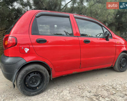 Дэу Матиз 2007 в Павлограде на Automoto.ua Красный Дэу Матиз, объемом двигателя 0.8 л и пробегом 200 тыс. км за 1350 $, фото 2 на Automoto.ua
