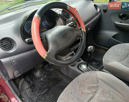 Червоний Деу Матіз, об'ємом двигуна 0.8 л та пробігом 156 тис. км за 3200 $, фото 13 на Automoto.ua
