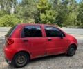 Червоний Деу Матіз, об'ємом двигуна 0.8 л та пробігом 132 тис. км за 1150 $, фото 4 на Automoto.ua
