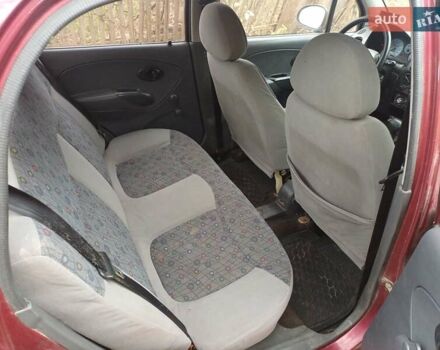 Красный Дэу Матиз, объемом двигателя 0.8 л и пробегом 135 тыс. км за 2550 $, фото 3 на Automoto.ua