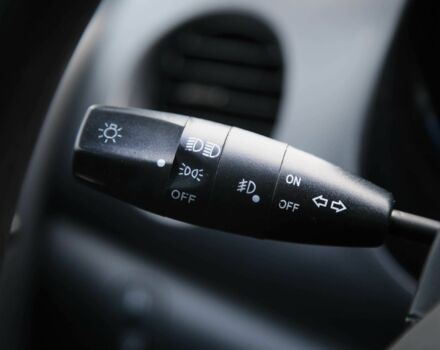 Красный Дэу Матиз, объемом двигателя 1 л и пробегом 204 тыс. км за 3300 $, фото 17 на Automoto.ua