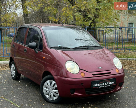 Красный Дэу Матиз, объемом двигателя 0.8 л и пробегом 107 тыс. км за 3499 $, фото 2 на Automoto.ua