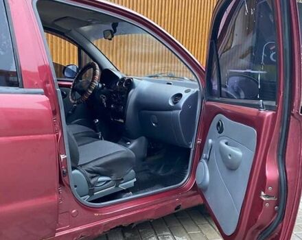 Красный Дэу Матиз, объемом двигателя 0.8 л и пробегом 157 тыс. км за 2200 $, фото 8 на Automoto.ua