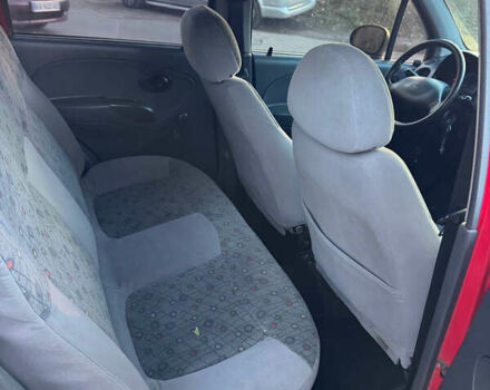 Красный Дэу Матиз, объемом двигателя 0.8 л и пробегом 180 тыс. км за 1950 $, фото 10 на Automoto.ua