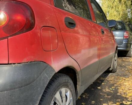 Червоний Деу Матіз, об'ємом двигуна 0.8 л та пробігом 122 тис. км за 900 $, фото 4 на Automoto.ua