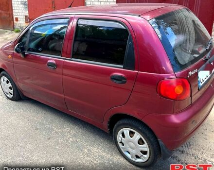 Червоний Деу Матіз, об'ємом двигуна 0.8 л та пробігом 180 тис. км за 2000 $, фото 5 на Automoto.ua