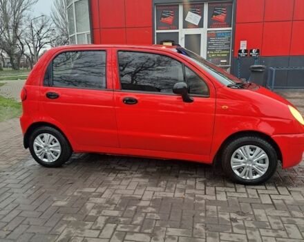 Червоний Деу Матіз, об'ємом двигуна 0.8 л та пробігом 143 тис. км за 3200 $, фото 2 на Automoto.ua