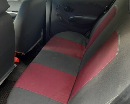 Дэу Матиз 2007 в Царичанке на Automoto.ua Красный Дэу Матиз, объемом двигателя 0.8 л и пробегом 71 тыс. км за 3650 $, фото 5 на Automoto.ua